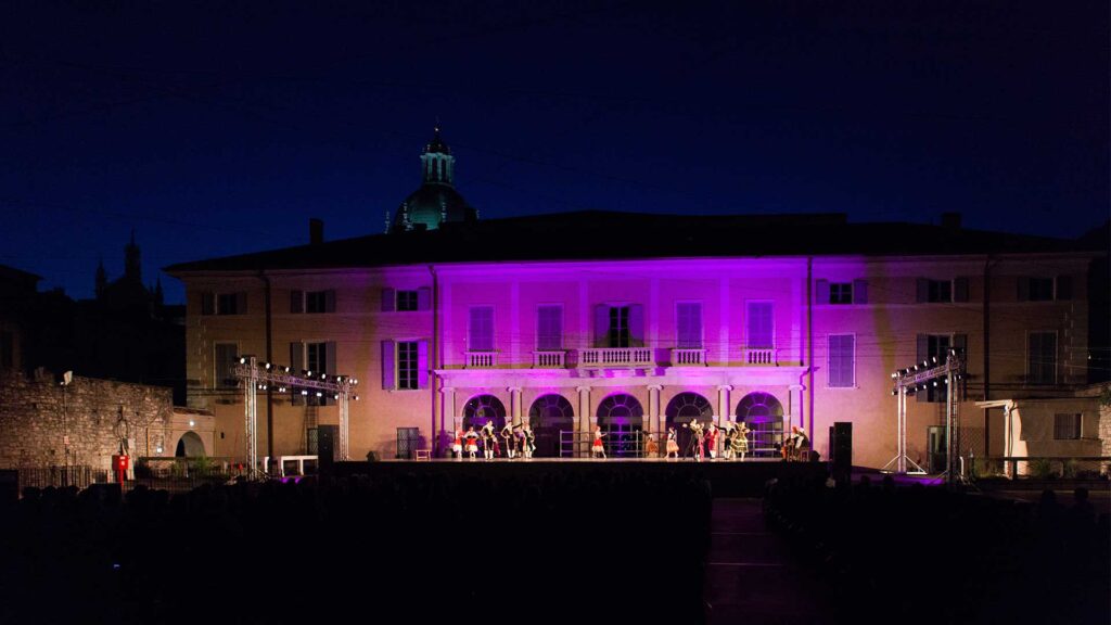 Arena-Teatro-Sociale