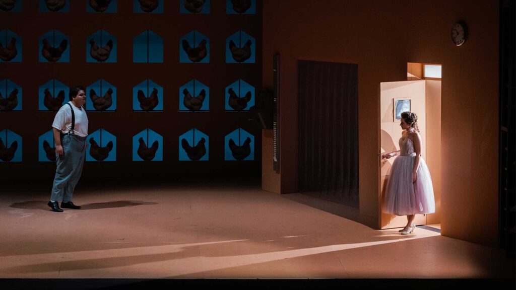 l-elisir-d-amore-regia-andrea-chiodi-direttore-enrico-lombardi_7